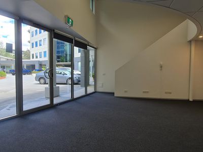 65 Canberra Avenue, Griffith