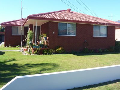 2 / 19 Sassafrass Avenue, Windang