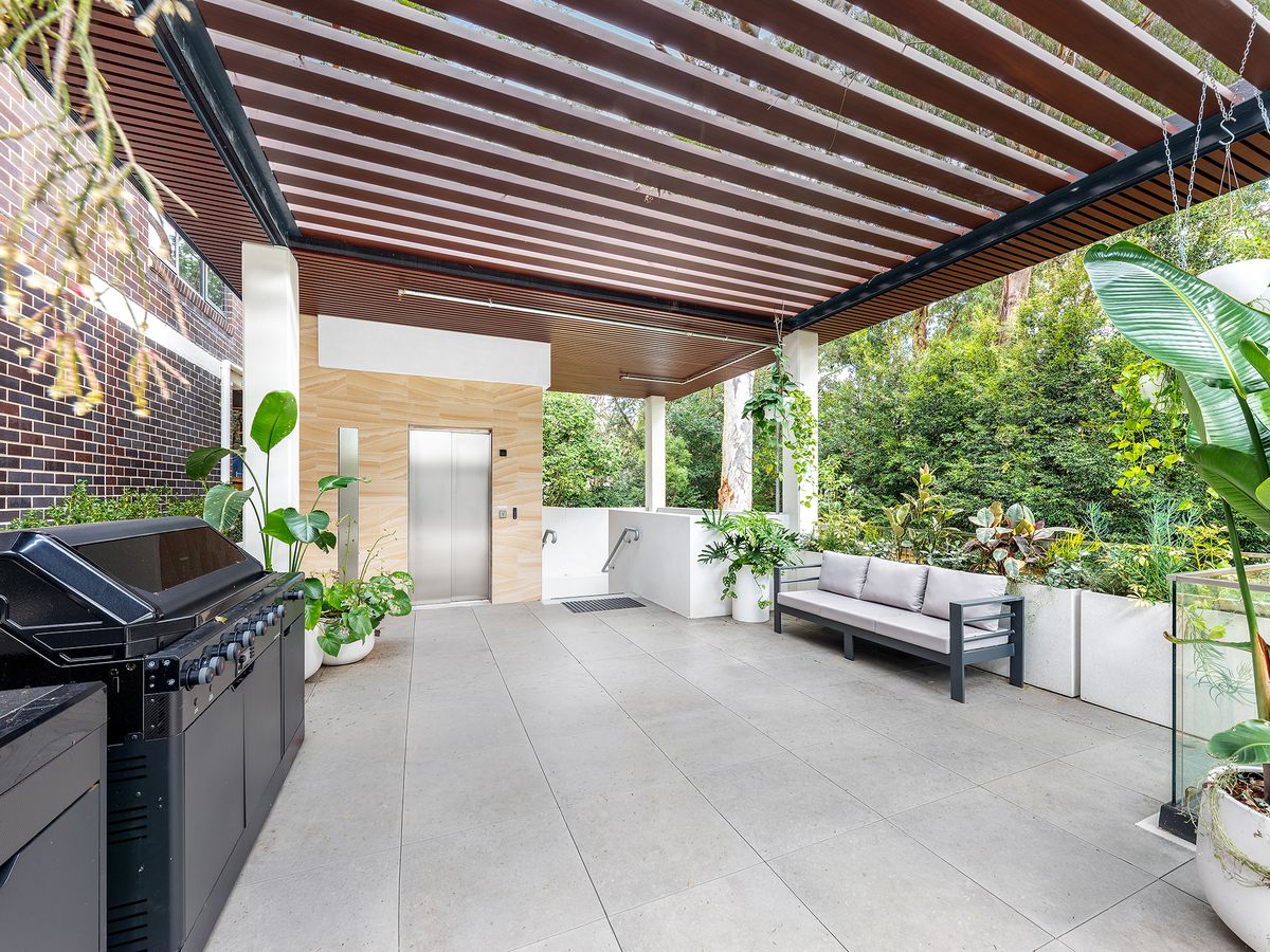 8 / 10 Culworth Avenue, Killara