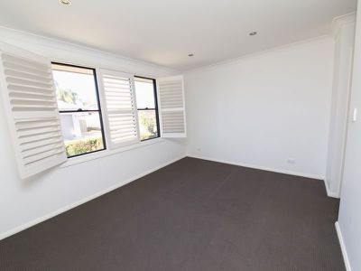 19 /  2-8 Diane Street, Dubbo