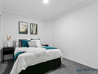 15 Mcgillivray Gardens, Winthrop