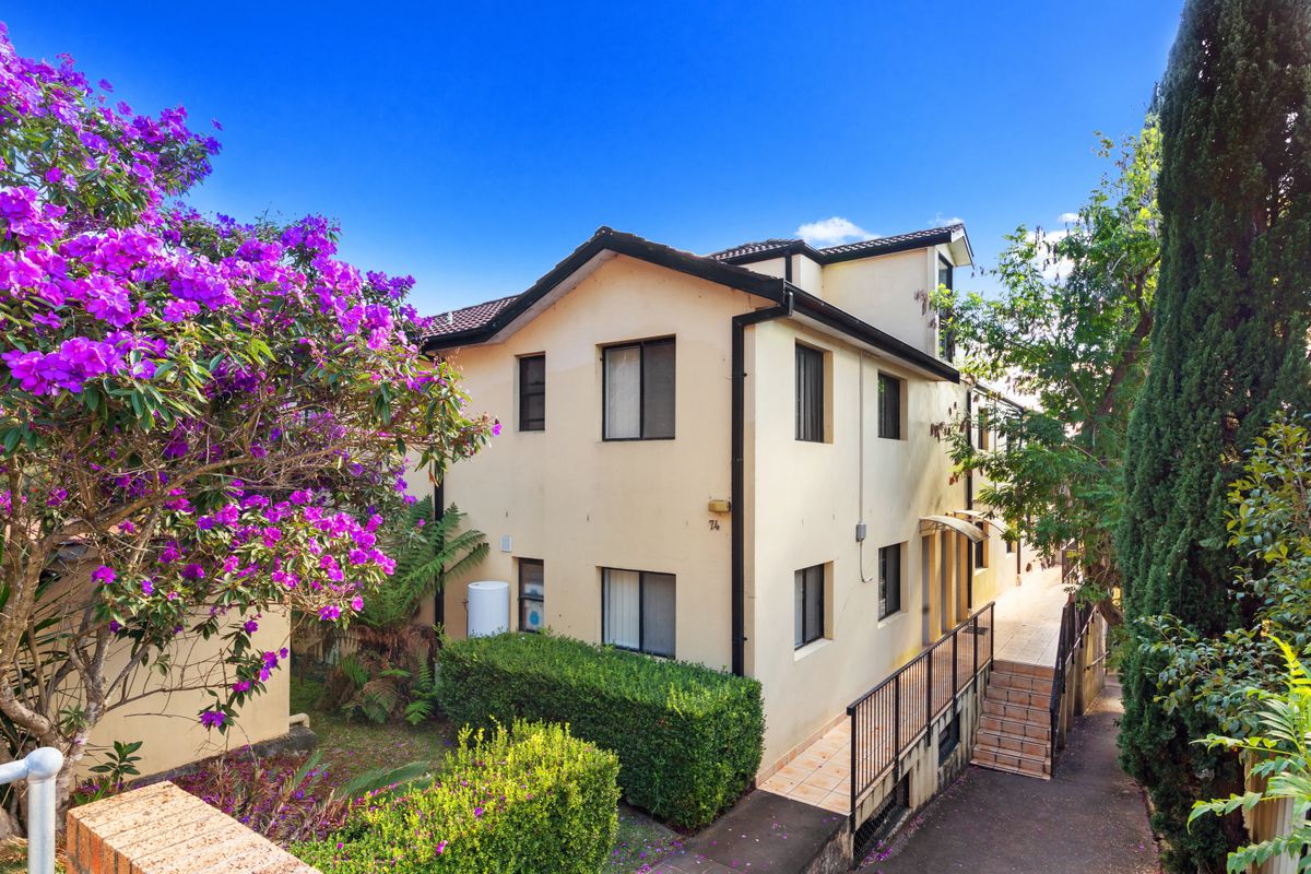 6 / 74 Faunce Street West, Gosford