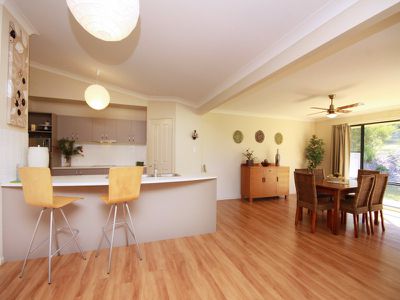 392 Highlands Drive, Failford