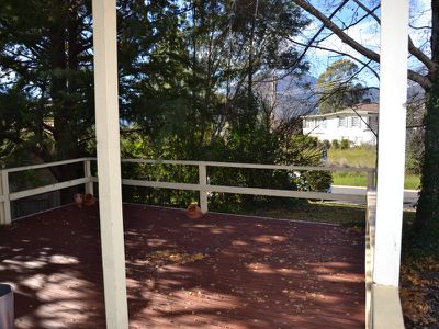 3 Feathertop Street , Tawonga South