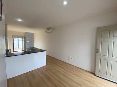 7 / 2-6 Kelly Street, Werribee
