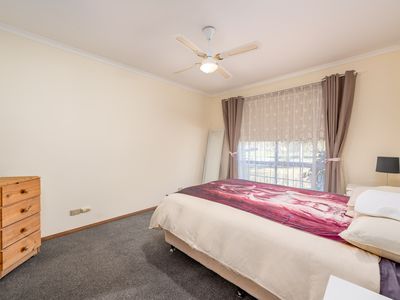 9 Nightingale Close, Mooroopna