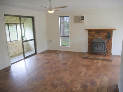 13676 D'Aguilar Highway, Nanango