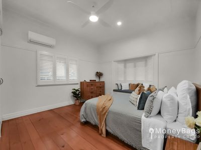 5 Advance Street, Newtown