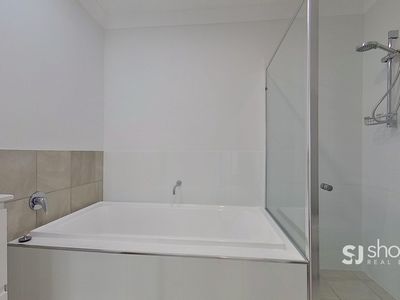 8 Tolmer Terrace, Dubbo
