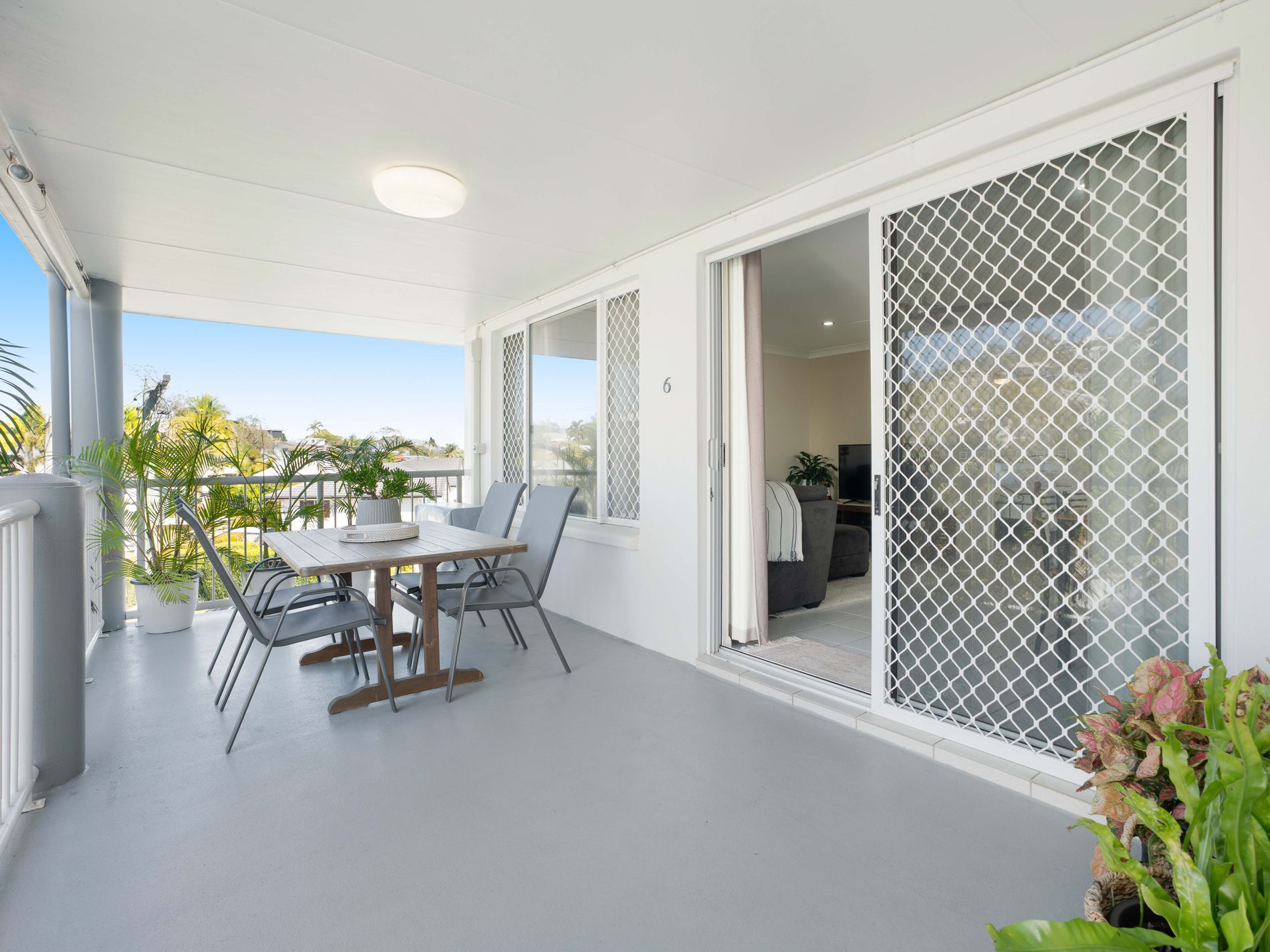 6 / 27-29 Frank Street, Coolum Beach