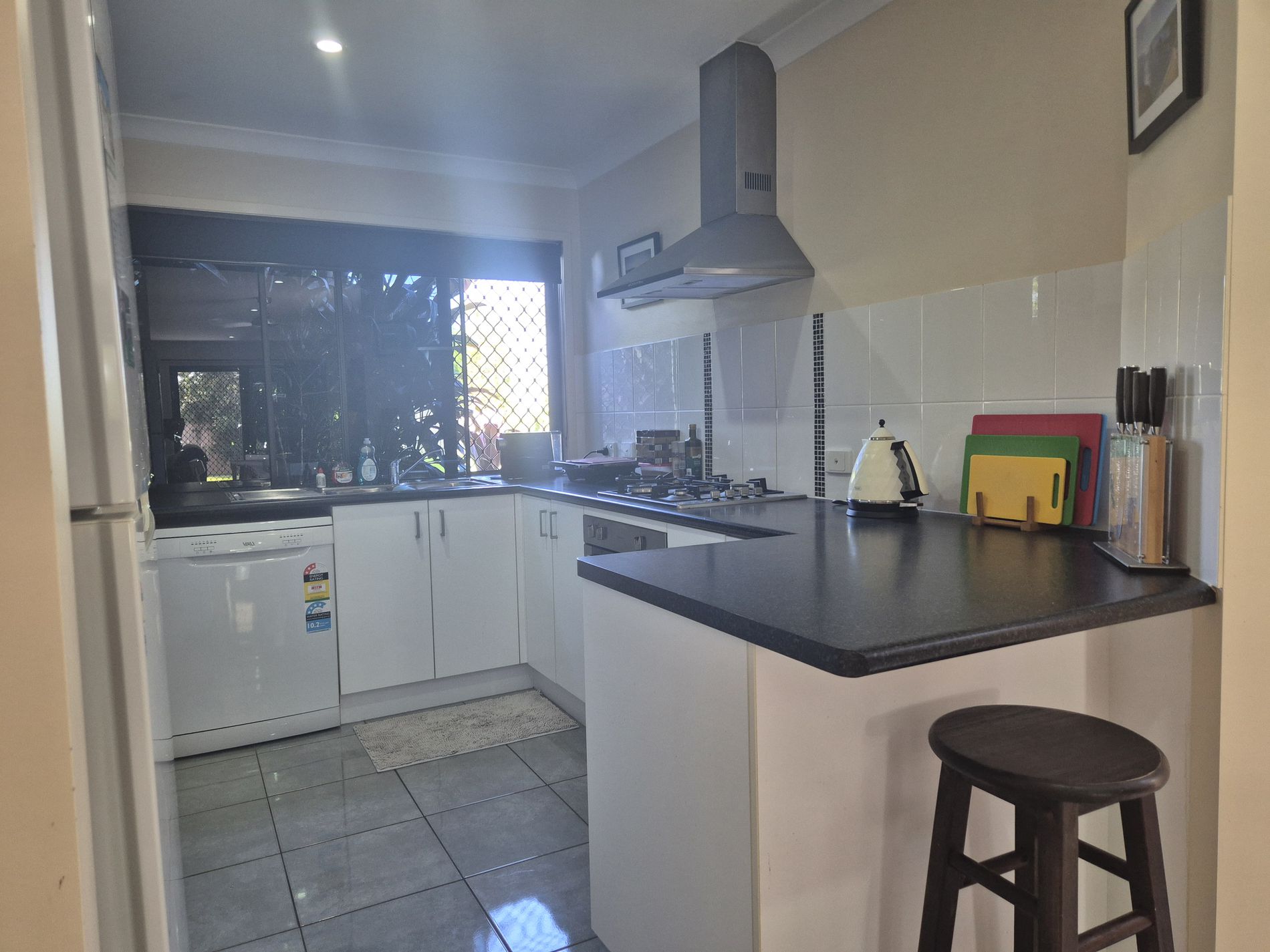 1 / 7 Maranark Avenue, Glenella