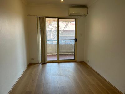 13/11 Milton St, Bankstown
