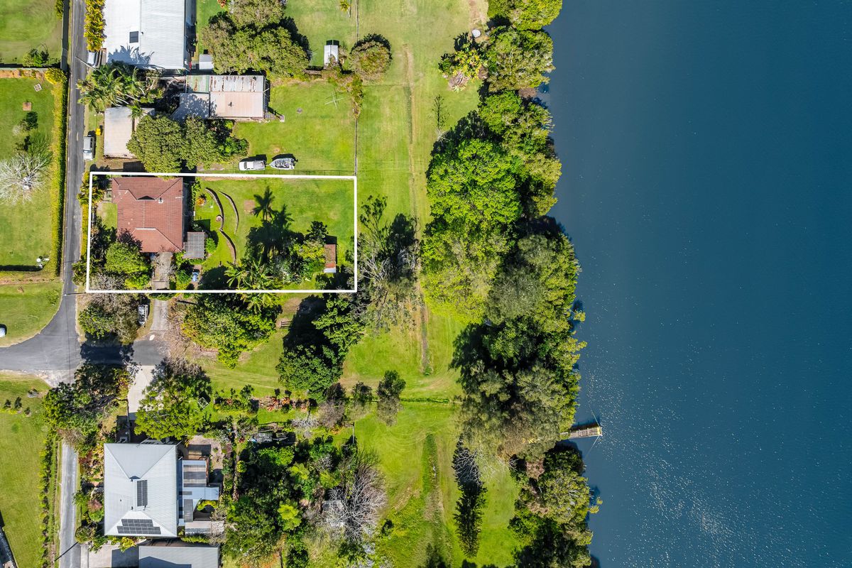34 River Lane, Woombah