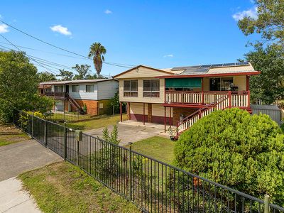 23 Minoa Street, Woodridge