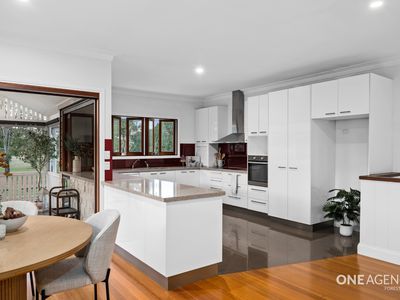 16 Hyde Road, Yeronga