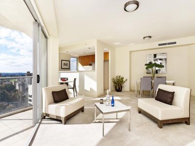 1805 / 77-81 Berry Street, North Sydney