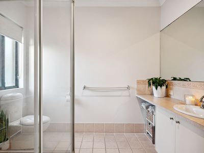 19 Lombadina Parade, Secret Harbour