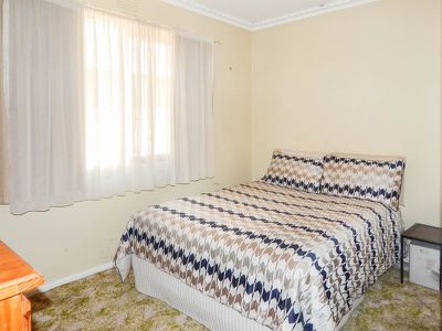 10 Lyall Avenue, Kerang