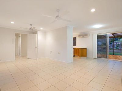 13 Wooraka Street, Rochedale South