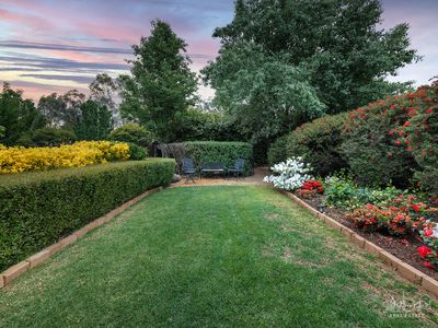 12 HILLANDALE COURT, Bonegilla