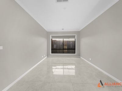 5 York Parade, Wollert