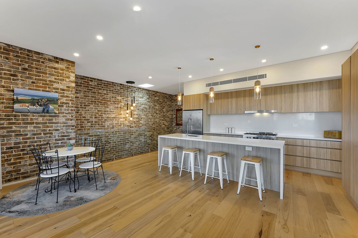 123 Ocean Parade, Blue Bay