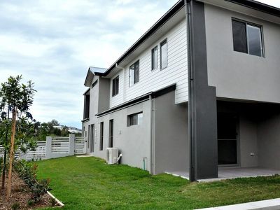 110 McDermott Parade, Rochedale