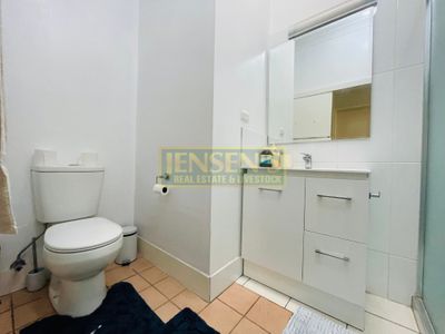 1 / 37 Hackett Terrace, Richmond Hill