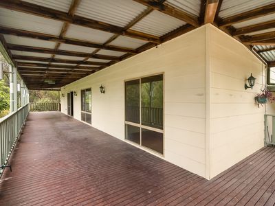 77 Youngs Lane, Heathcote