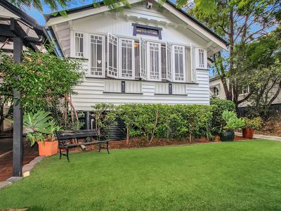 5 Glebe Road, Newtown