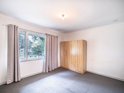 24 Grasmere Way, Kelmscott