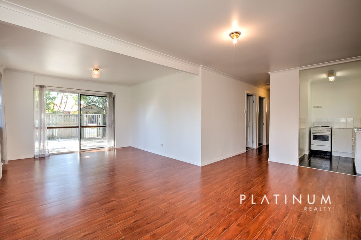 2 Dunbarton Avenue, Bundall