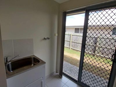 42 Adam Street, Beachmere