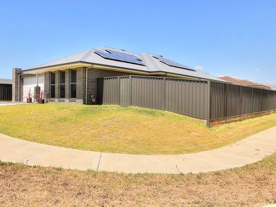 20 Courin Drive, Cooranbong