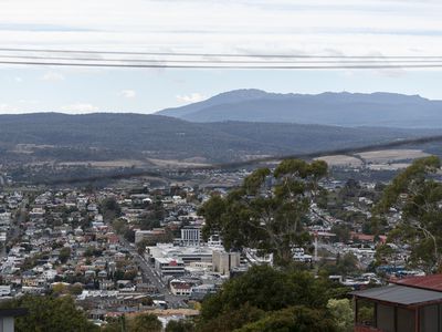 20 Wilhelmina Avenue, West Launceston