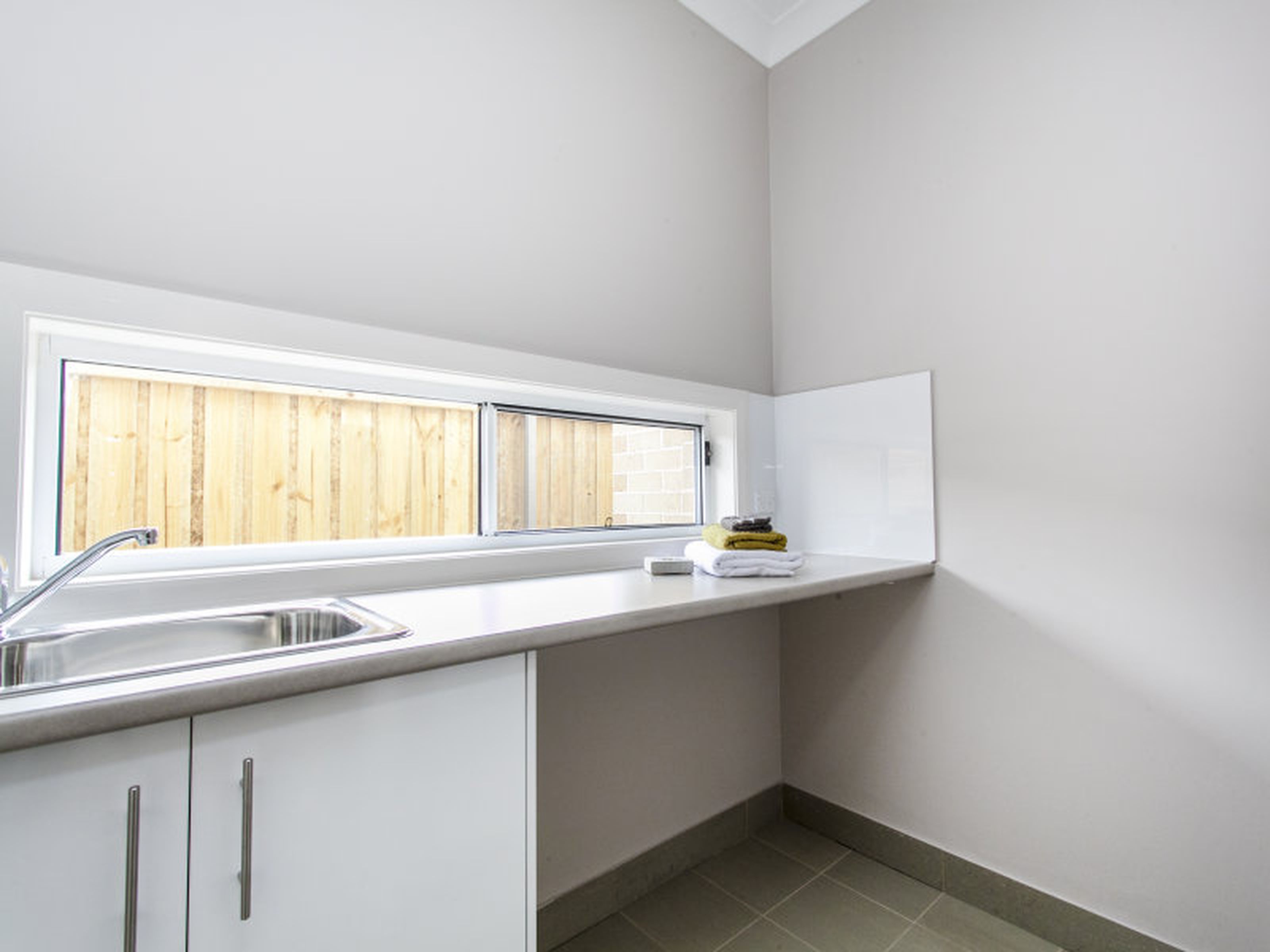 23 Cooee Ave, GLENMORE PARK
