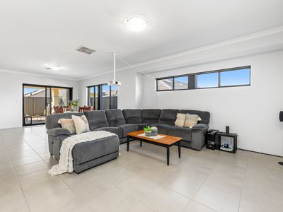 24 Karinga Way, Harrisdale