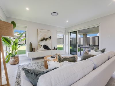 3 Burton Drive, Tahmoor