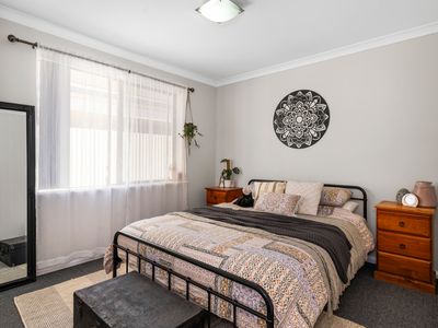 5 Vitali Crescent, Somerville