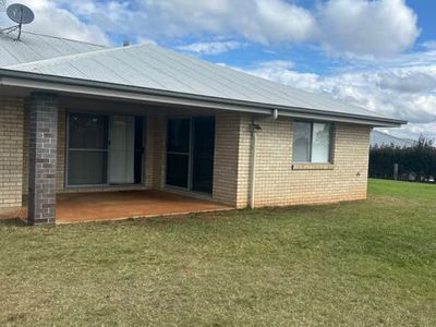 90-92 Rosella, Kingaroy