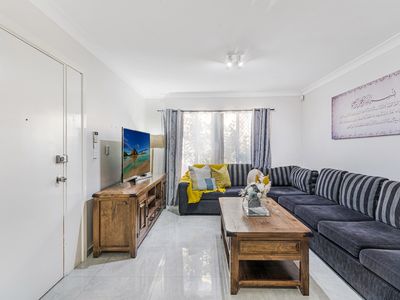 5 / 5 Thelma Street, Lurnea