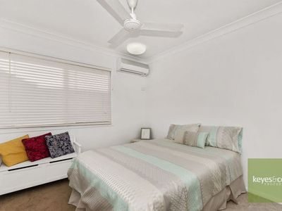 2 Yale Close, Douglas