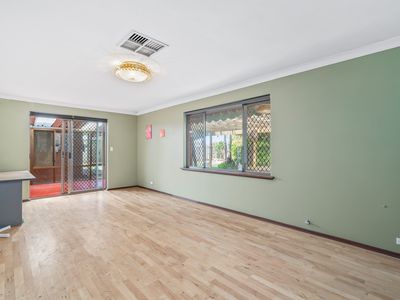 24 Merino Court, Thornlie