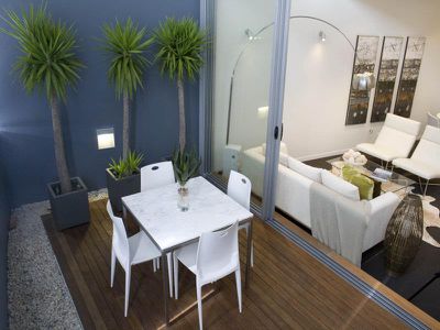 33  Epsom , Zetland