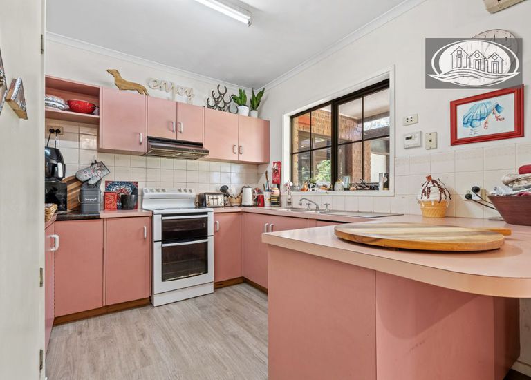 13 Benbows Road, Portland