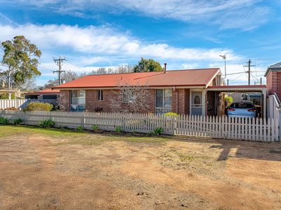 24 Oak Street, Eaglehawk