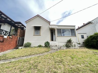 8 Realm Street, Arncliffe