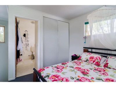 13 Amaroo Place, Cooroibah