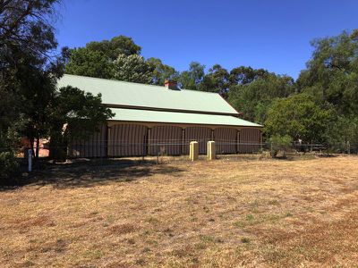 4500 Riverina Highway, Howlong