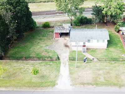 8 Woogaroo Street, Goodna